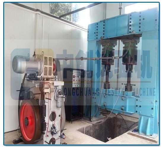 500kN液压脉动疲劳试验机