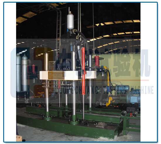 电液伺服钢板弹簧动静疲劳试验机